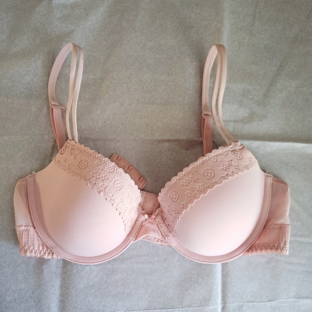 Aerie pink bra 36b